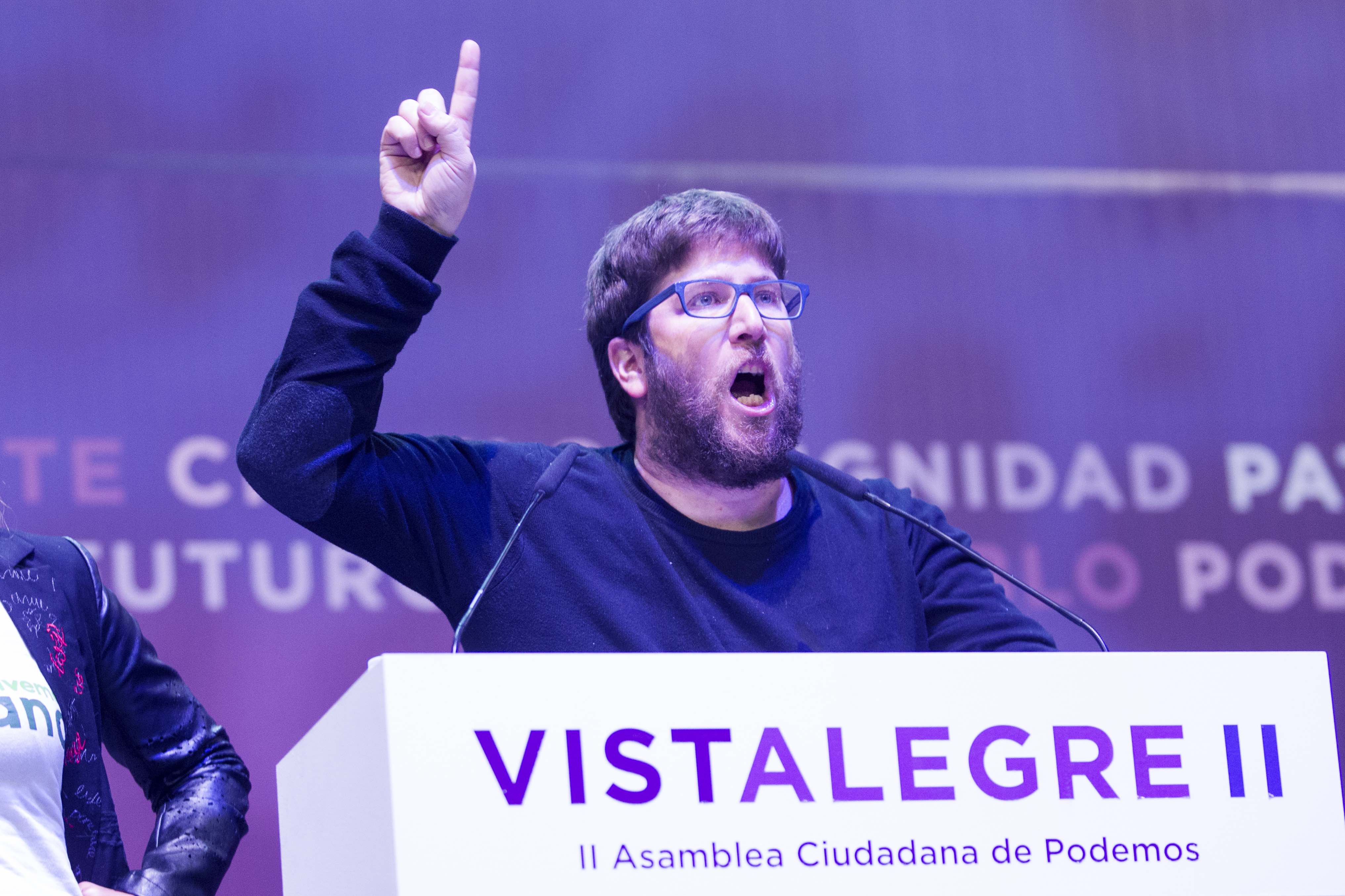 <p>Miguel Urbán, defendiendo su propuesta durante la primera jornada. </p>