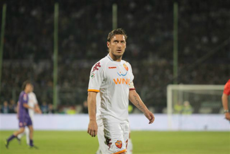 <p>Francesco Totti en un partido en 2009.</p>