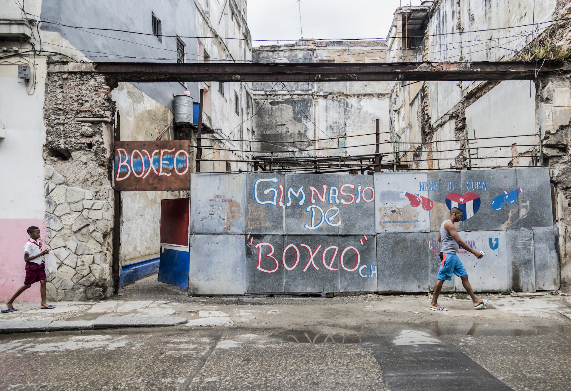 <p>Entrada a las instalaciones del Gimnasio de Boxeo en Centro Habana. </p>